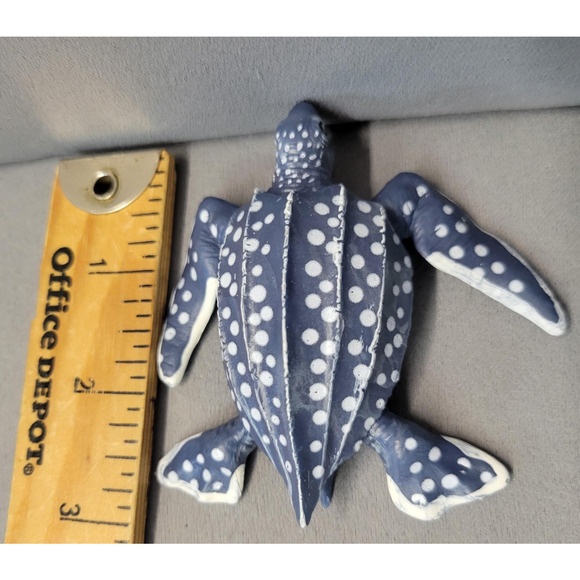 Leatherback Sea Turtle Figure Blue White Polka Dot PVC Toy Ocean Marine Life Toy - Picture 10 of 11